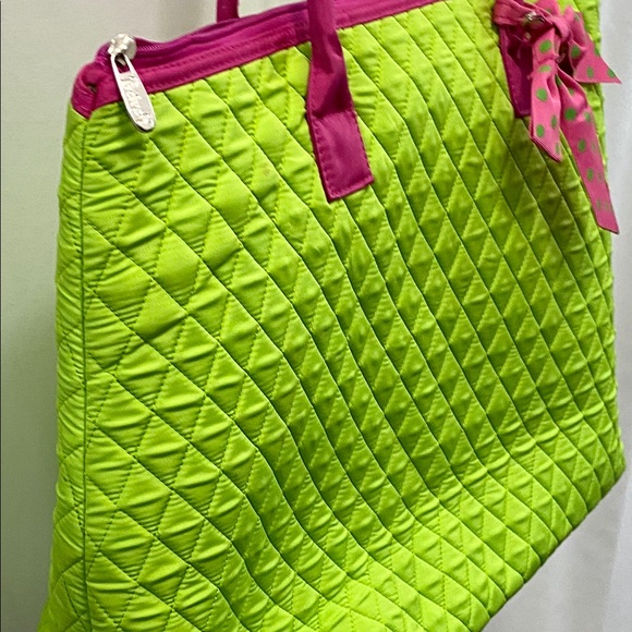 Belvah Quilted Women’s Baby Diaper Bag Neon Green - Picture 3 of 16